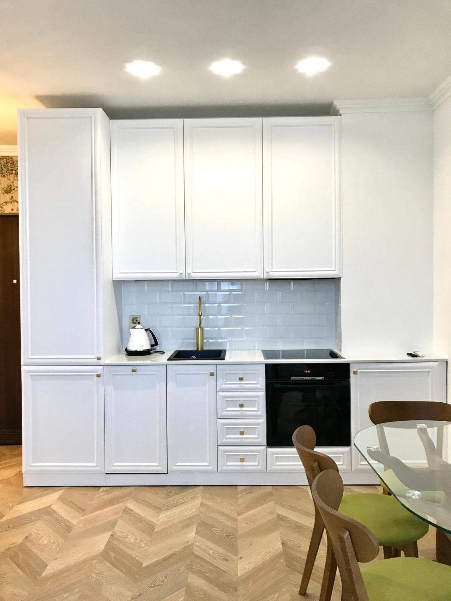 Brand New 1-Bedroom Apartment In City Centre Ґорі Екстер'єр фото